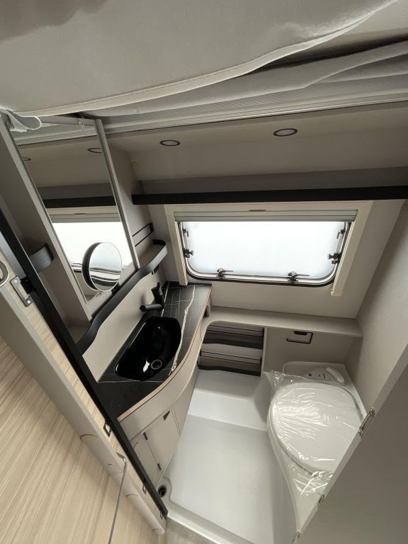 HYMER-ERIBA 530 Ansicht 9 für Fahrzeugdetailseite
