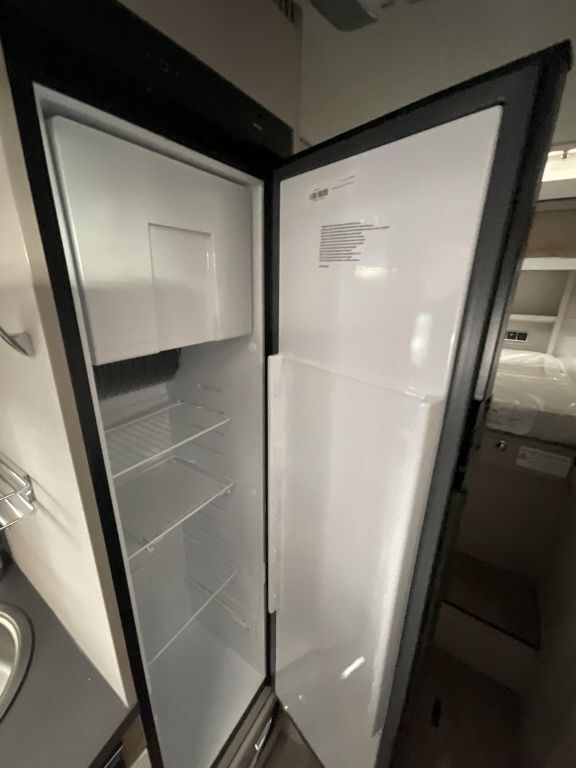 HYMER-ERIBA 474 Last Exsis-i 474 / Modell 26 Ansicht 10 für Fahrzeugdetailseite