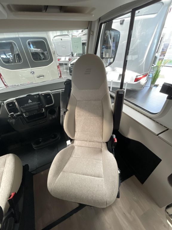 HYMER-ERIBA 474 Last Exsis-i 474 / Modell 26 Ansicht 14 für Fahrzeugdetailseite