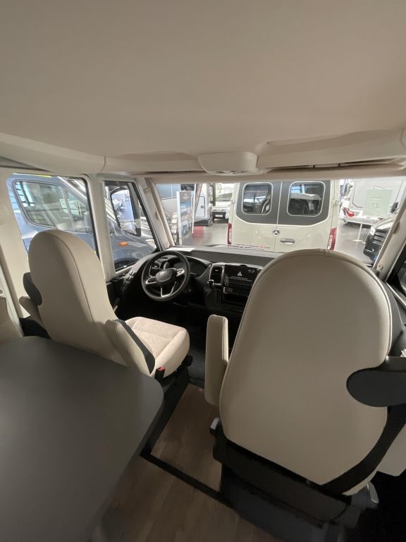 HYMER-ERIBA 474 Last Exsis-i 474 / Modell 26 Ansicht 5 für Fahrzeugdetailseite