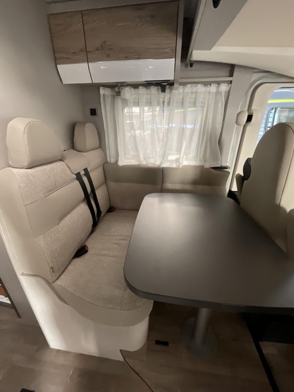HYMER-ERIBA 474 Last Exsis-i 474 / Modell 26 Ansicht 6 für Fahrzeugdetailseite