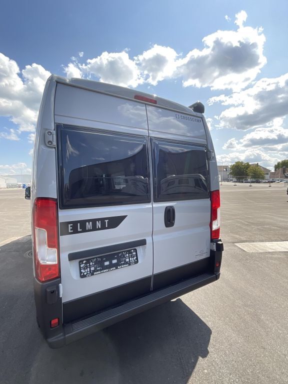 CROSSCAMP 6.0 DS 6m Schwenkbad Ansicht 13 für Fahrzeugdetailseite