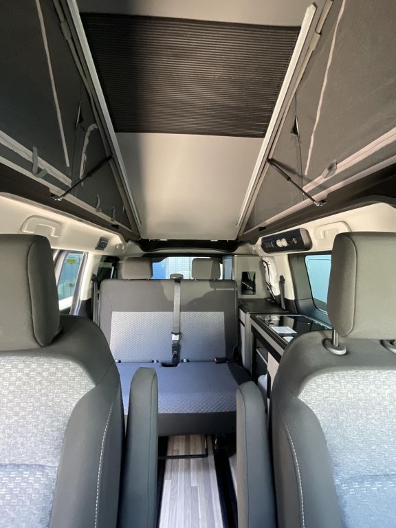 CROSSCAMP 5.0 F YOUNG CAMPER Ansicht 7 für Fahrzeugdetailseite