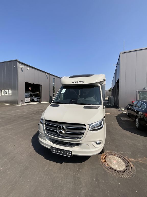 HYMER-ERIBA 685 *Modelljahr 2027* Ansicht 3 für Fahrzeugdetailseite