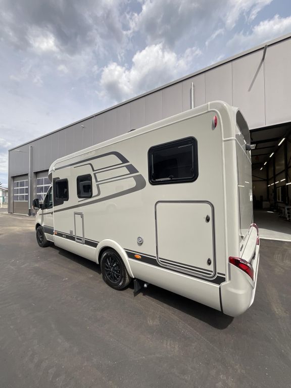 HYMER-ERIBA 600 *Modelljahr 2027* Ansicht 1 für Fahrzeugdetailseite