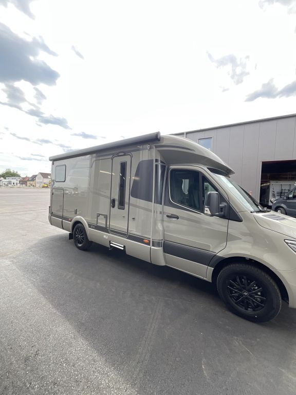HYMER-ERIBA 600 *Modelljahr 2027* Ansicht 3 für Fahrzeugdetailseite