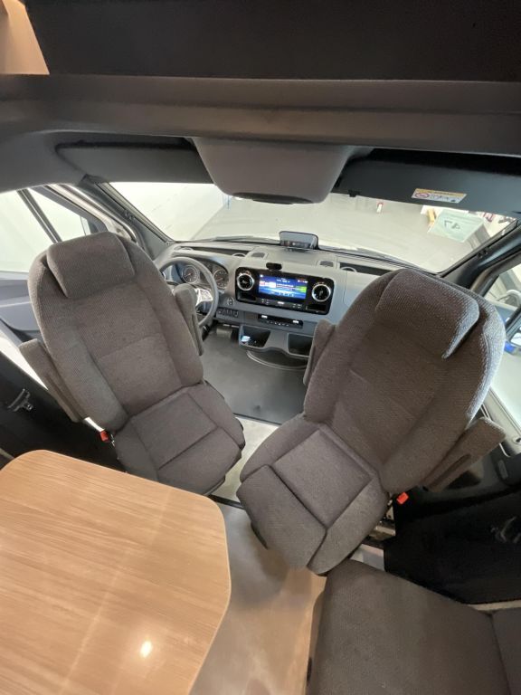 HYMER-ERIBA 600 *Modelljahr 2027* Ansicht 8 für Fahrzeugdetailseite