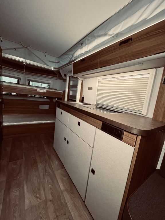 HYMER-ERIBA 560 Autarkpaket, Markise Ansicht 17 für Fahrzeugdetailseite