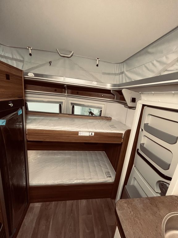 HYMER-ERIBA 560 Autarkpaket, Markise Ansicht 9 für Fahrzeugdetailseite
