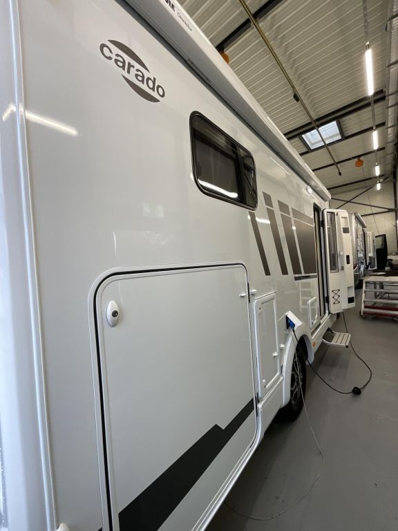 CARADO 328 5 Sitzplätze! 4 Schlafplätze + Notbett Ansicht 13 für Fahrzeugdetailseite