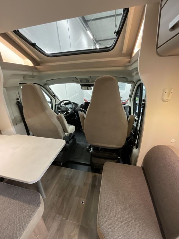 CARADO 328 Citroen Ansicht 15 für Fahrzeugdetailseite