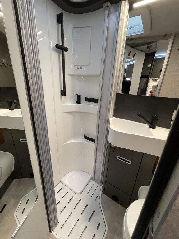 HYMER-ERIBA 580 CrossTrail Luftfederung geschenkt CSD! Ansicht 20 für Fahrzeugdetailseite