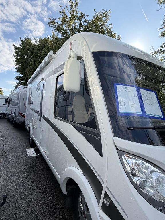 HYMER-ERIBA 698 Ansicht 2 für Fahrzeugdetailseite