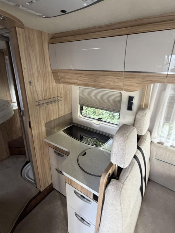 HYMER-ERIBA 698 Ansicht 9 für Fahrzeugdetailseite
