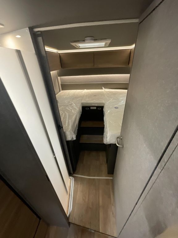 DETHLEFFS I 7057 EBL Ansicht 11 für Fahrzeugdetailseite