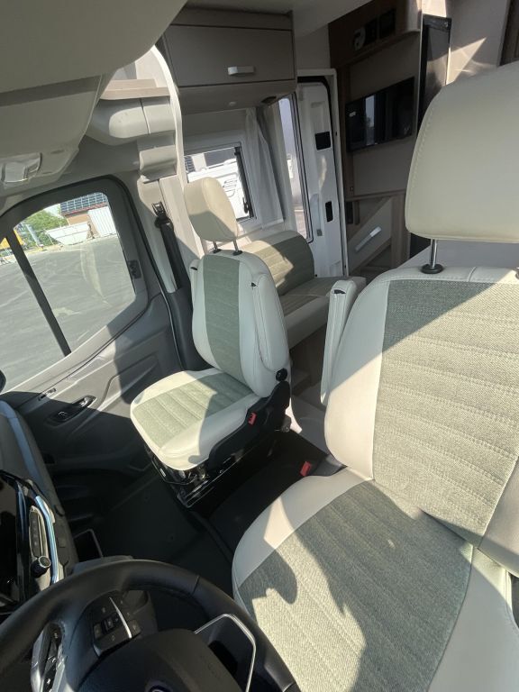 CARADO 459 EDIION27 Ansicht 5 für Fahrzeugdetailseite