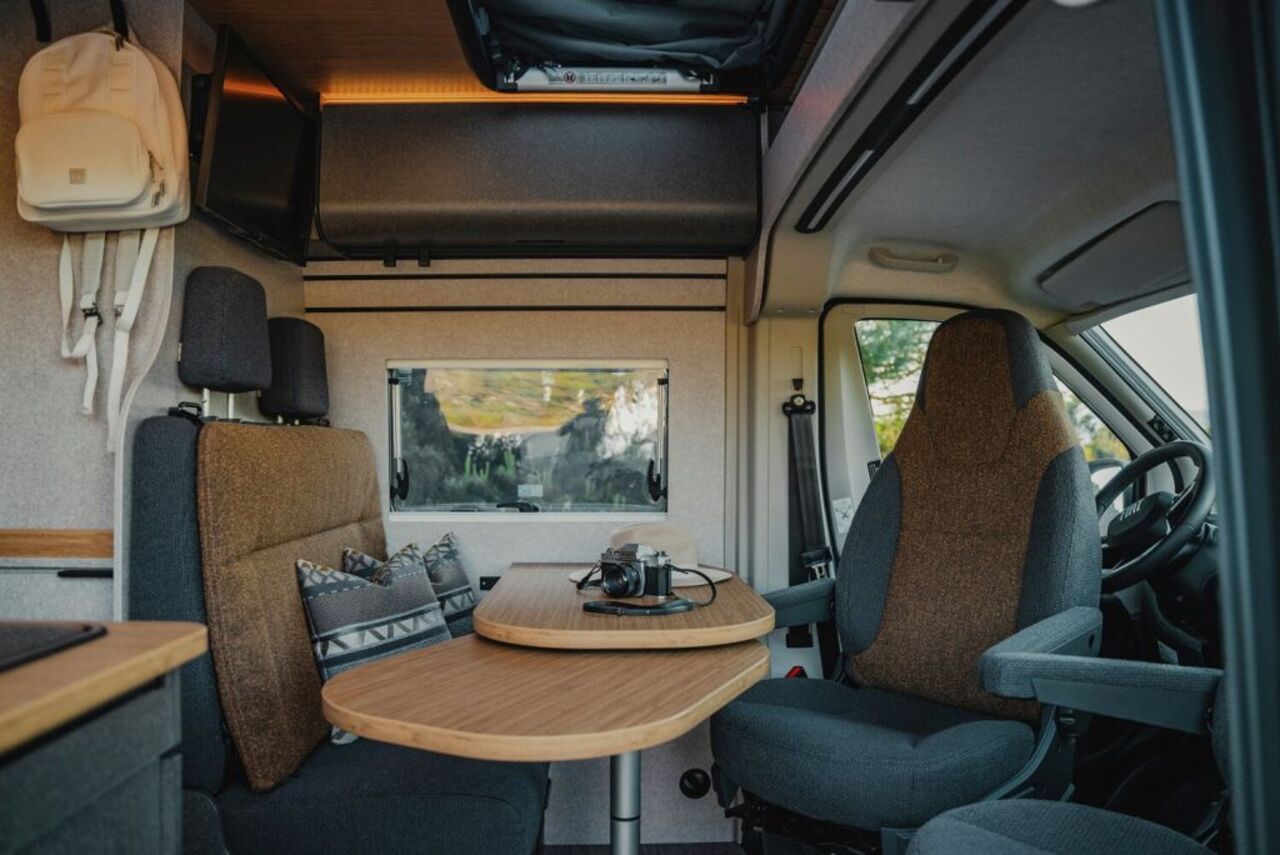 HYMER-ERIBA Redwood 600 180 PS, Solar Ansicht 12 für Fahrzeugdetailseite
