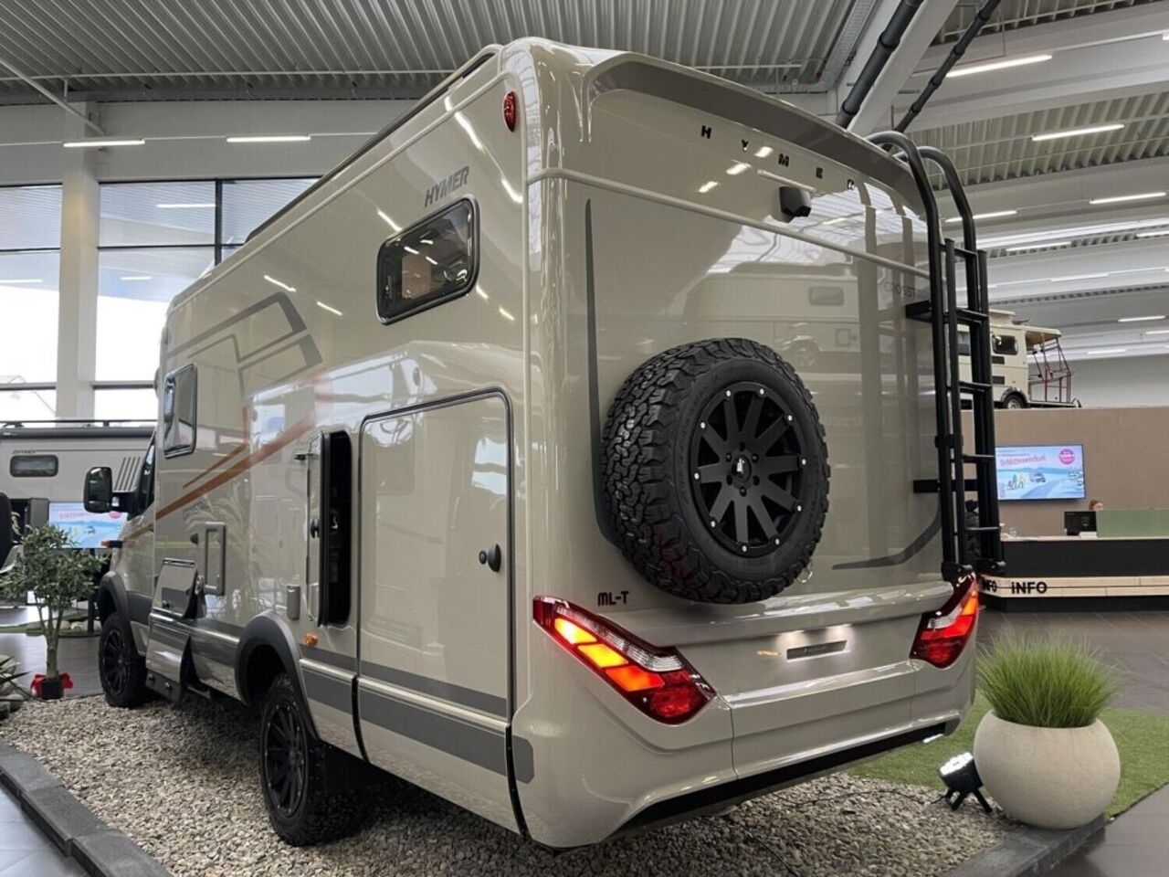 HYMER-ERIBA 580 CrossTrail Luftfederung geschenkt CSD! Ansicht 5 für Fahrzeugdetailseite