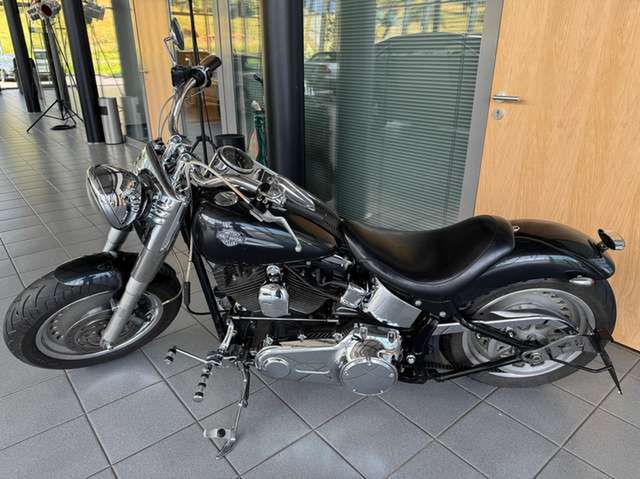 HARLEY-DAVIDSON Fat Boy FLSTF 2.Hand LED Einzelsitz seitl. Nummernschild Ansicht 10 für Fahrzeugdetailseite