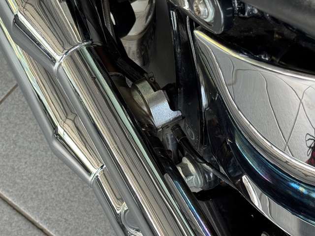 HARLEY-DAVIDSON Fat Boy FLSTF 2.Hand LED Einzelsitz seitl. Nummernschild Ansicht 15 für Fahrzeugdetailseite