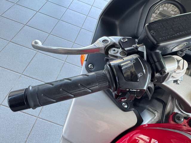 HONDA VFR RC 46 Sondermodell 50 Jahre Honda 1. Hand TOP!!! Ansicht 9 für Fahrzeugdetailseite
