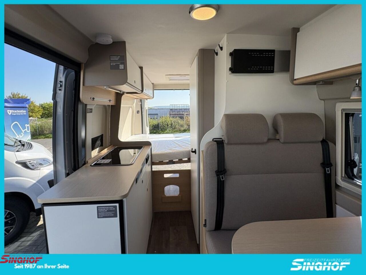 LMC Pure 600 Grey Singhof Edition Ansicht 10 für Fahrzeugdetailseite