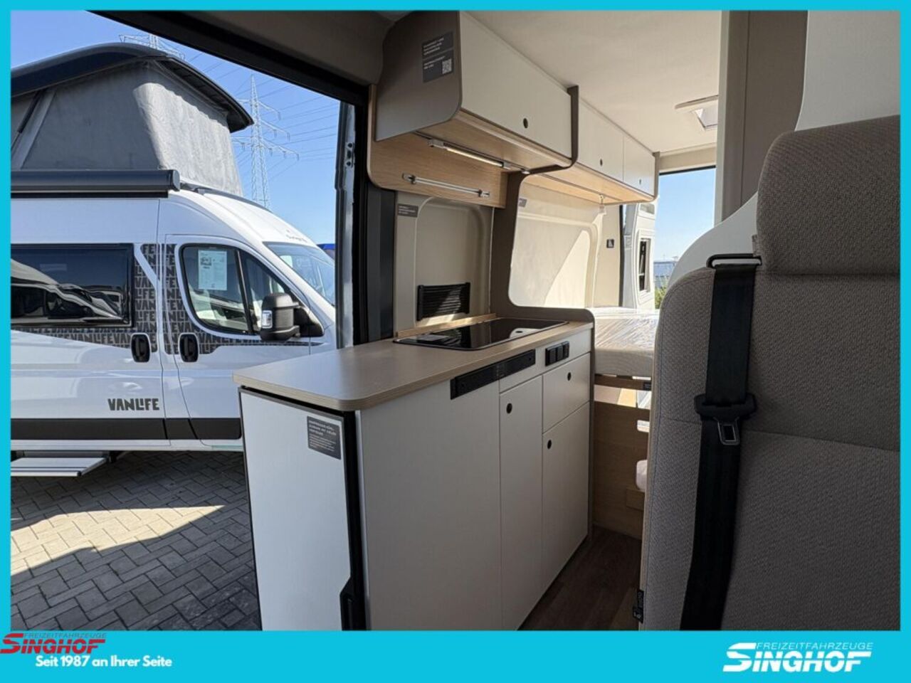 LMC Pure 600 Grey Singhof Edition Ansicht 13 für Fahrzeugdetailseite