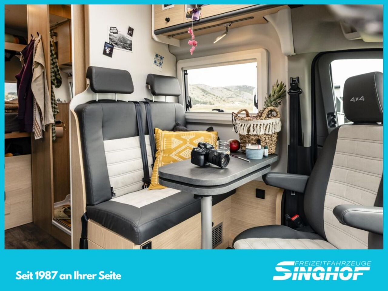 SUNLIGHT IBEX 603D Ford Ansicht 6 für Fahrzeugdetailseite