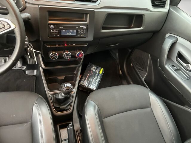 RENAULT Express Extra Blue dCi 95 Klima PDC LED Ansicht 10 für Fahrzeugdetailseite