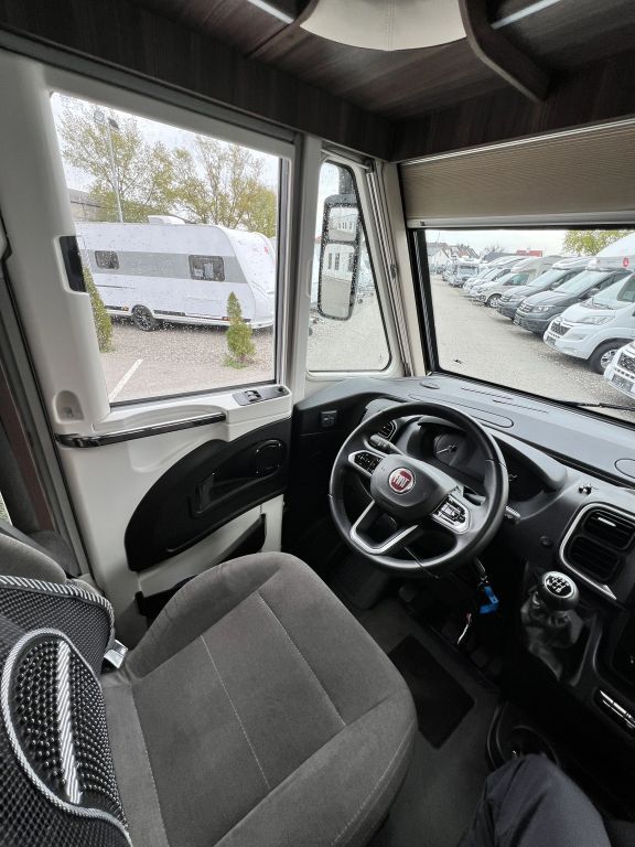 LAIKA H 2109 - Vermittlungsverkauf - Ansicht 14 für Fahrzeugdetailseite
