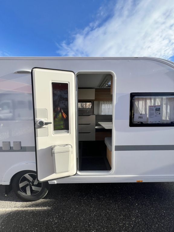 ADRIA 613 UT - Abverkaufsstück mit Alde Ansicht 11 für Fahrzeugdetailseite