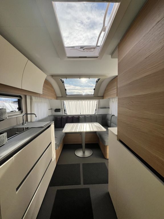 ADRIA 613 UT -Abverkaufsstück mit Alde Ansicht 21 für Fahrzeugdetailseite