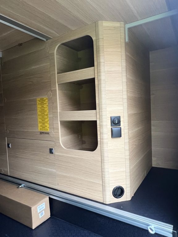 ADRIA 670 DL 60 Years -- AUTOMATIC -- Ansicht 12 für Fahrzeugdetailseite