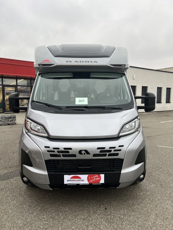 ADRIA 670 DL 60 Years -- AUTOMATIC -- Ansicht 3 für Fahrzeugdetailseite