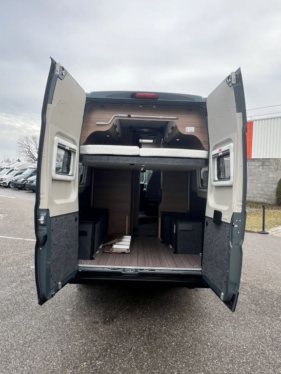 KNAUS 630 ME - Dachklima, Fahrradträger Ansicht 7 für Fahrzeugdetailseite