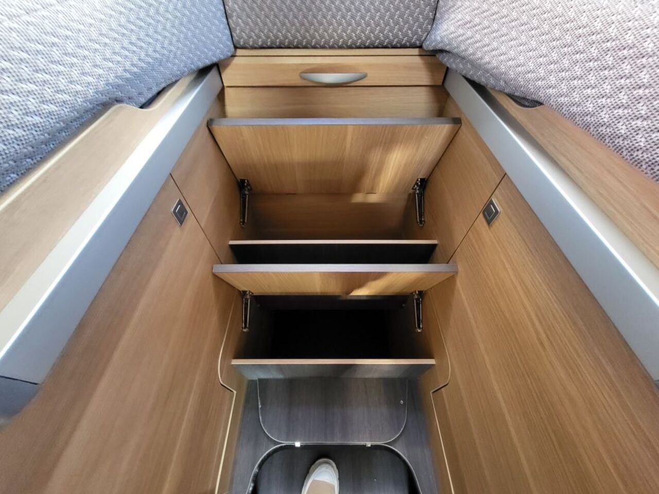 ADRIA Axess 650 SL Ansicht 25 für Fahrzeugdetailseite
