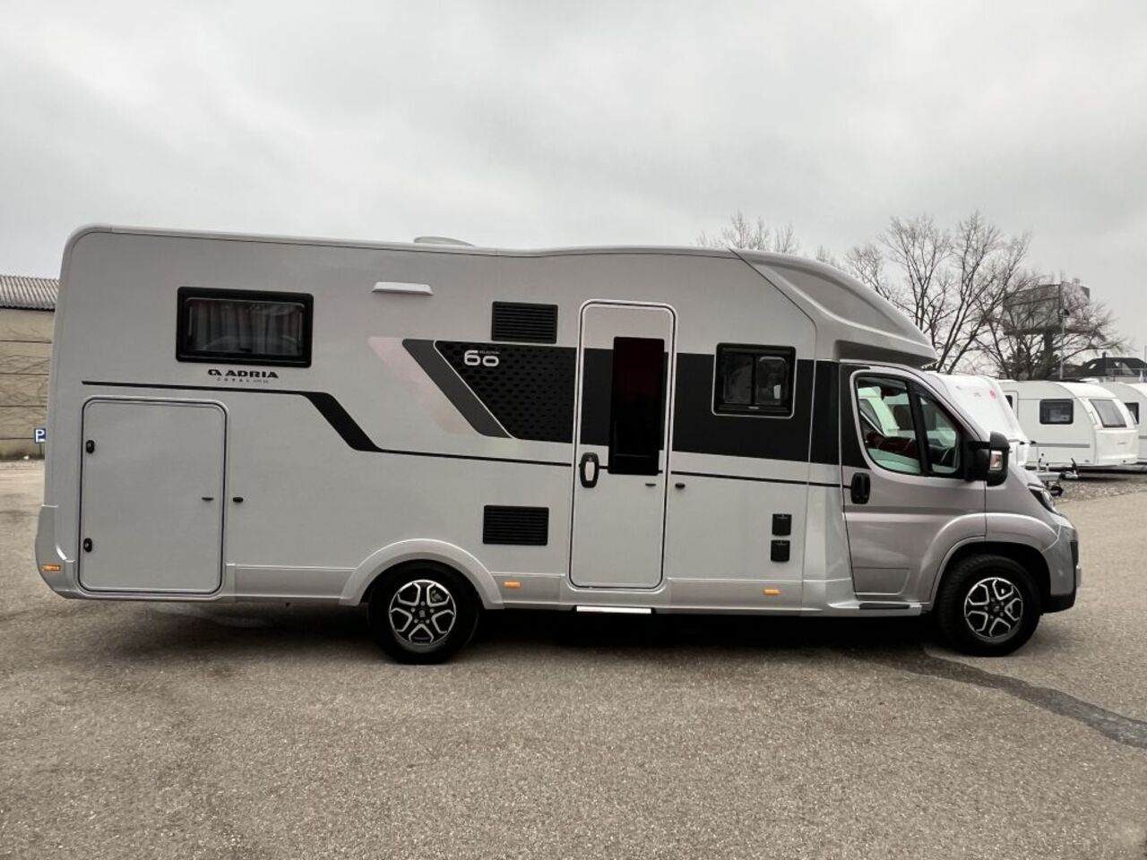 ADRIA 670 DL 60 Years -- AUTOMATIC -- Ansicht 10 für Fahrzeugdetailseite