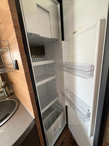 WEINSBERG CaraCompact 640 MEG Edition Pepper Ansicht 22 für Fahrzeugdetailseite