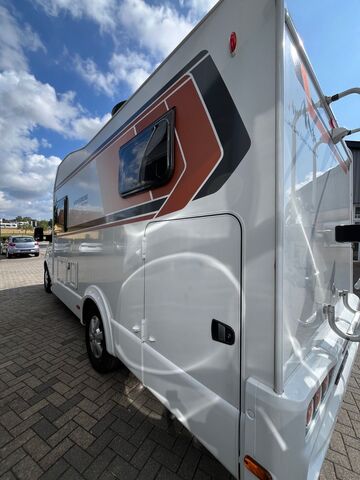 WEINSBERG CaraCompact 640 MEG Edition Pepper Ansicht 6 für Fahrzeugdetailseite