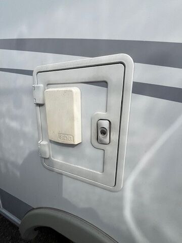 FRANKIA I 7400 GD  Hubstützen/SAT/TV/Solar Ansicht 28 für Fahrzeugdetailseite
