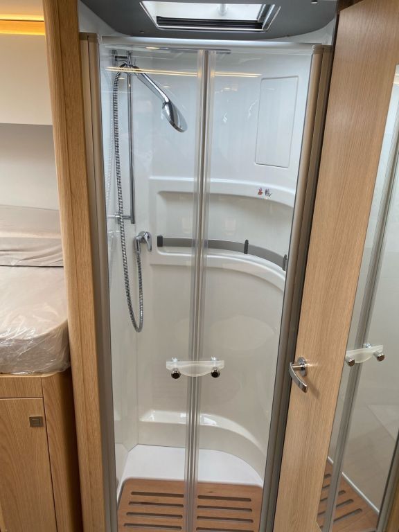 HYMER-ERIBA T 780 BlackLine +++ Messewochen +++ Ansicht 17 für Fahrzeugdetailseite