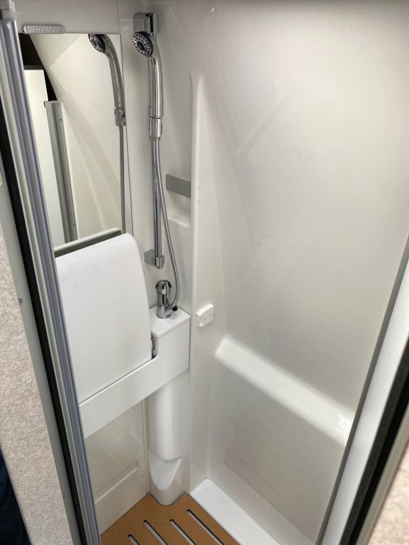 HYMER-ERIBA Grand Canyon S 700 +++ Zufriedenheitsgarantie +++ Ansicht 19 für Fahrzeugdetailseite