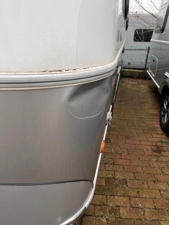 HYMER-ERIBA 642 Ihr Vorteil. Unser Service. Ansicht 23 für Fahrzeugdetailseite