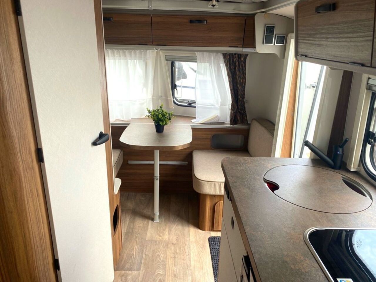 HYMER-ERIBA 540 Sie sparen  7400,- Ansicht 14 für Fahrzeugdetailseite