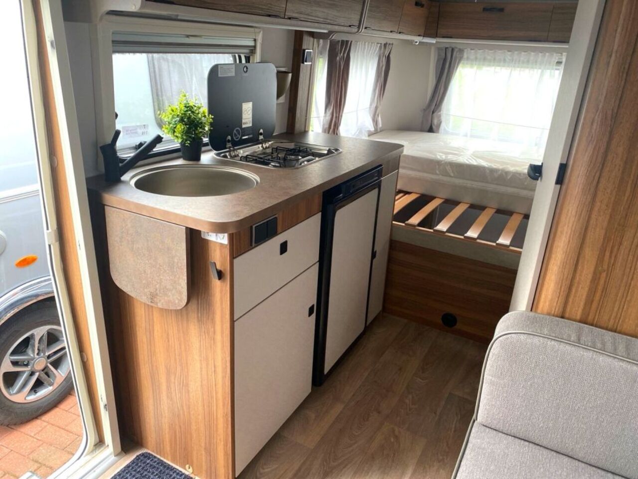 HYMER-ERIBA 550 Sie sparen  7840,- Ansicht 9 für Fahrzeugdetailseite