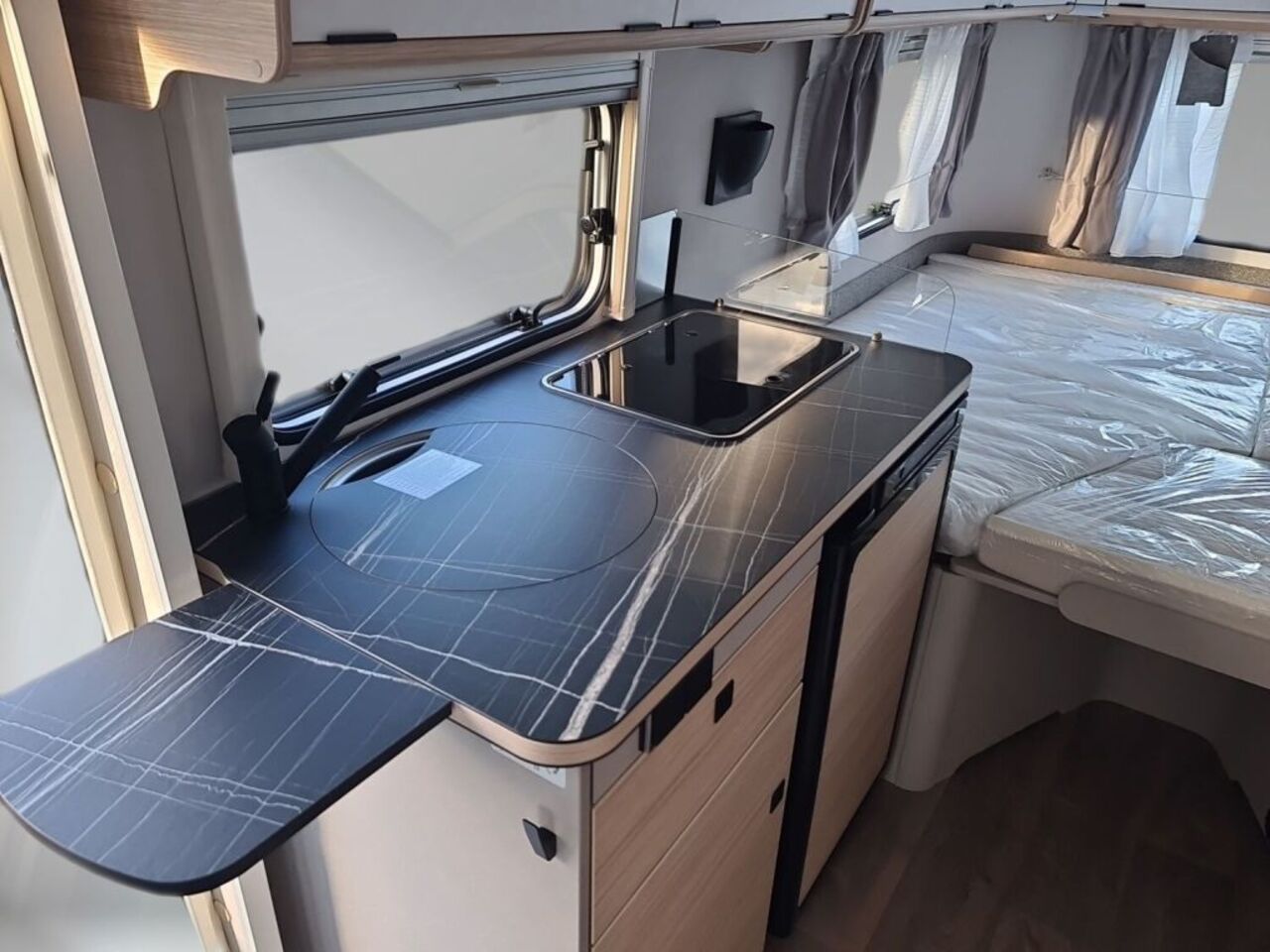 HYMER-ERIBA 542 +++ Messewochen +++ Ansicht 10 für Fahrzeugdetailseite