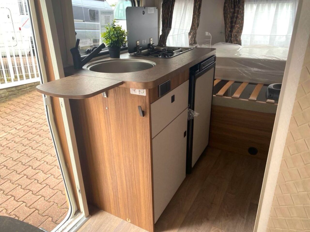 HYMER-ERIBA 430  !!! Abverkauf Vorführwagen !!! Ansicht 11 für Fahrzeugdetailseite