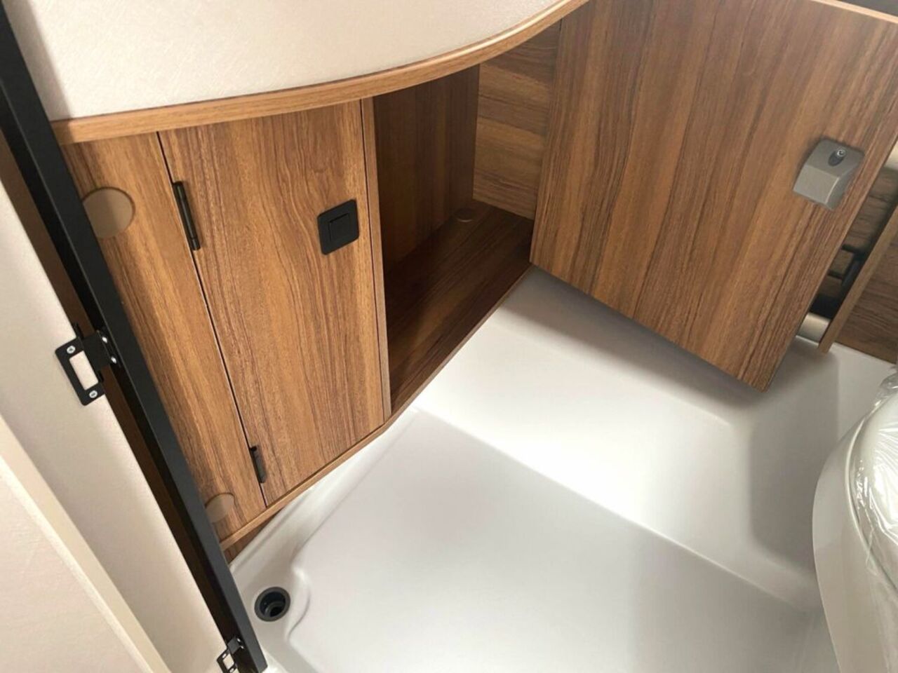 HYMER-ERIBA 430  !!! Abverkauf Vorführwagen !!! Ansicht 14 für Fahrzeugdetailseite