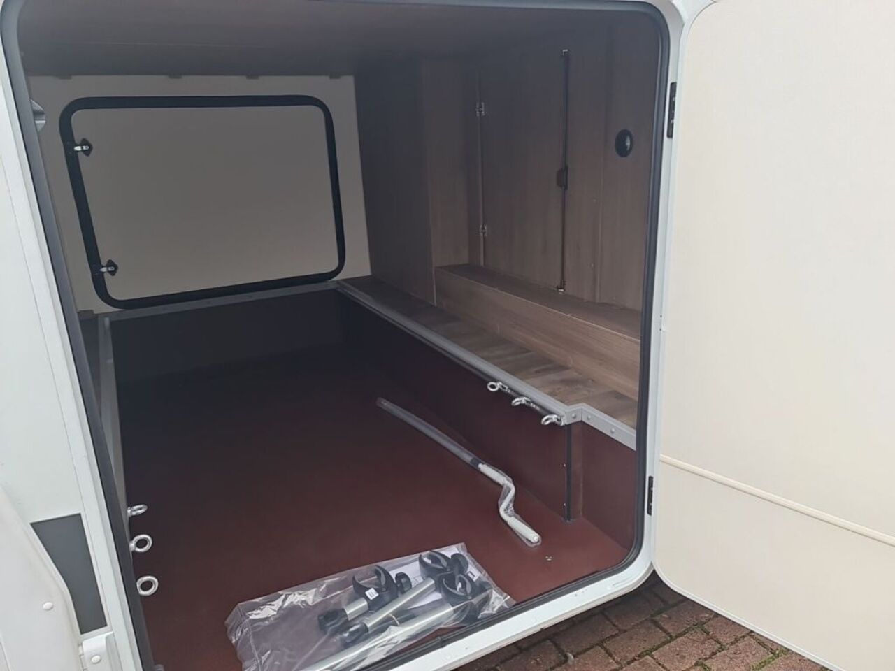 CARADO 464 Pro Ihr Vorteil. Unser Service. Ansicht 25 für Fahrzeugdetailseite