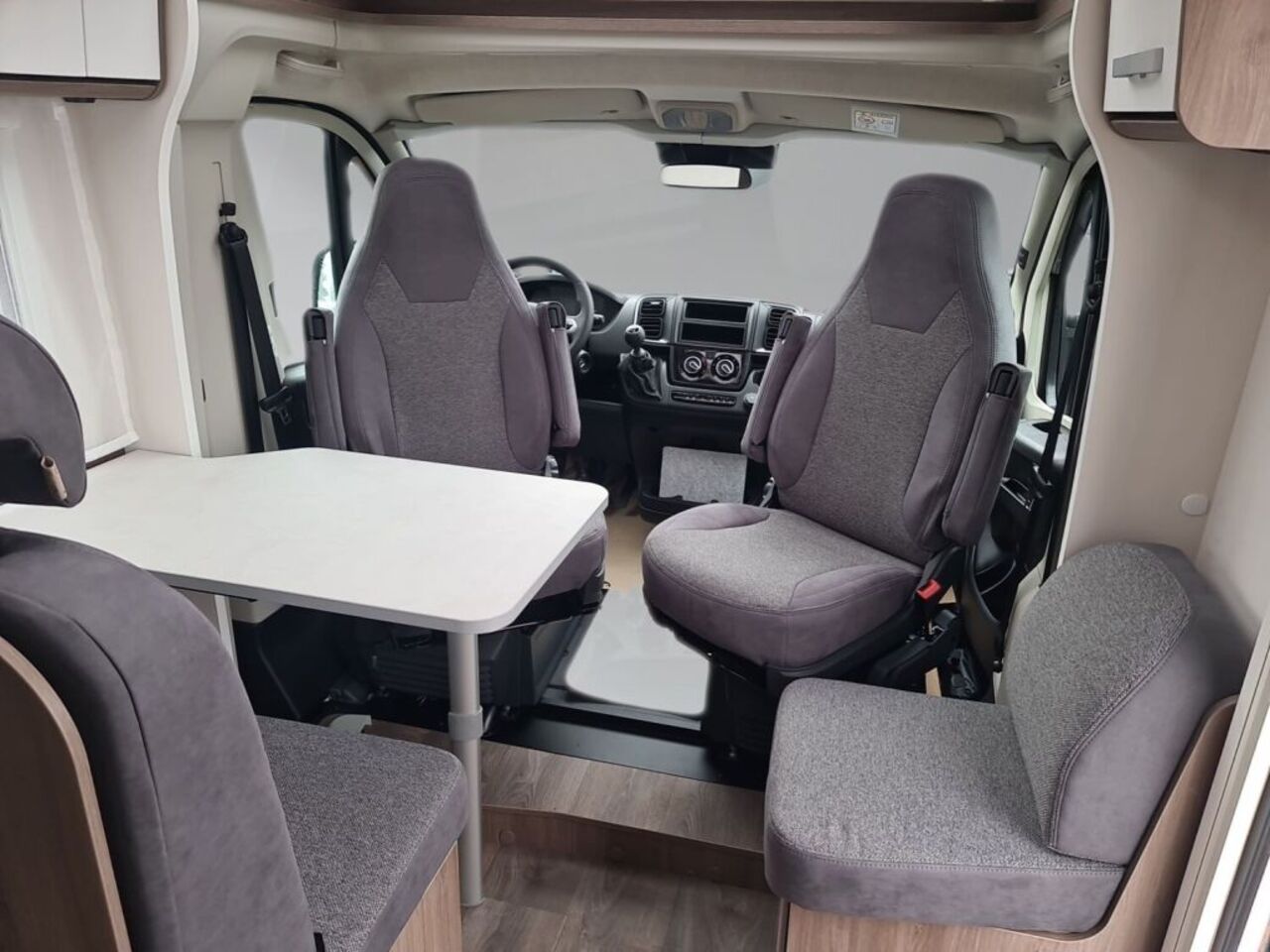 CARADO V132 Pro+ +++ Zufriedenheitsgarantie +++ Ansicht 11 für Fahrzeugdetailseite